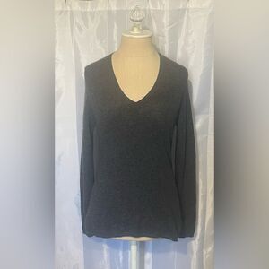 Charter Club Cashmere Women's Size S V-Neck Long Sleeve Grey Sweater Top